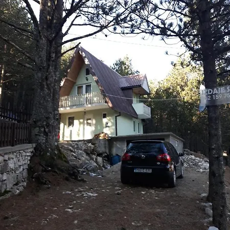 Nyaraló Vikendica Ruiste
